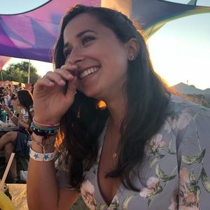 Meet your Posher, Arianna